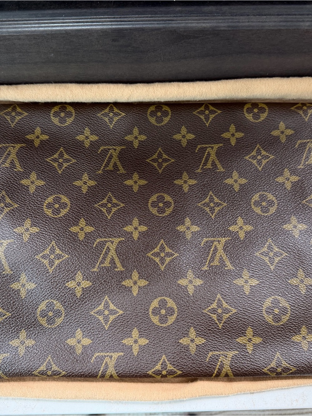 RARE Louis Vuitton Pliant envelope clutch Monogram canvas with tan leather strap - Picture 2 of 8